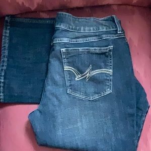 Like new Wrangler boot cut jeans, size 13